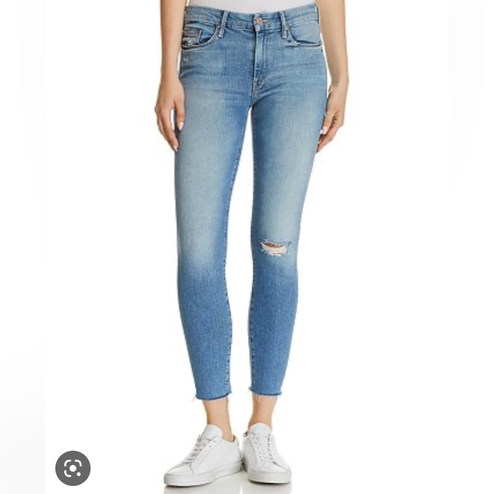Mother looker ankle gray jeans in size 28 in love gun
